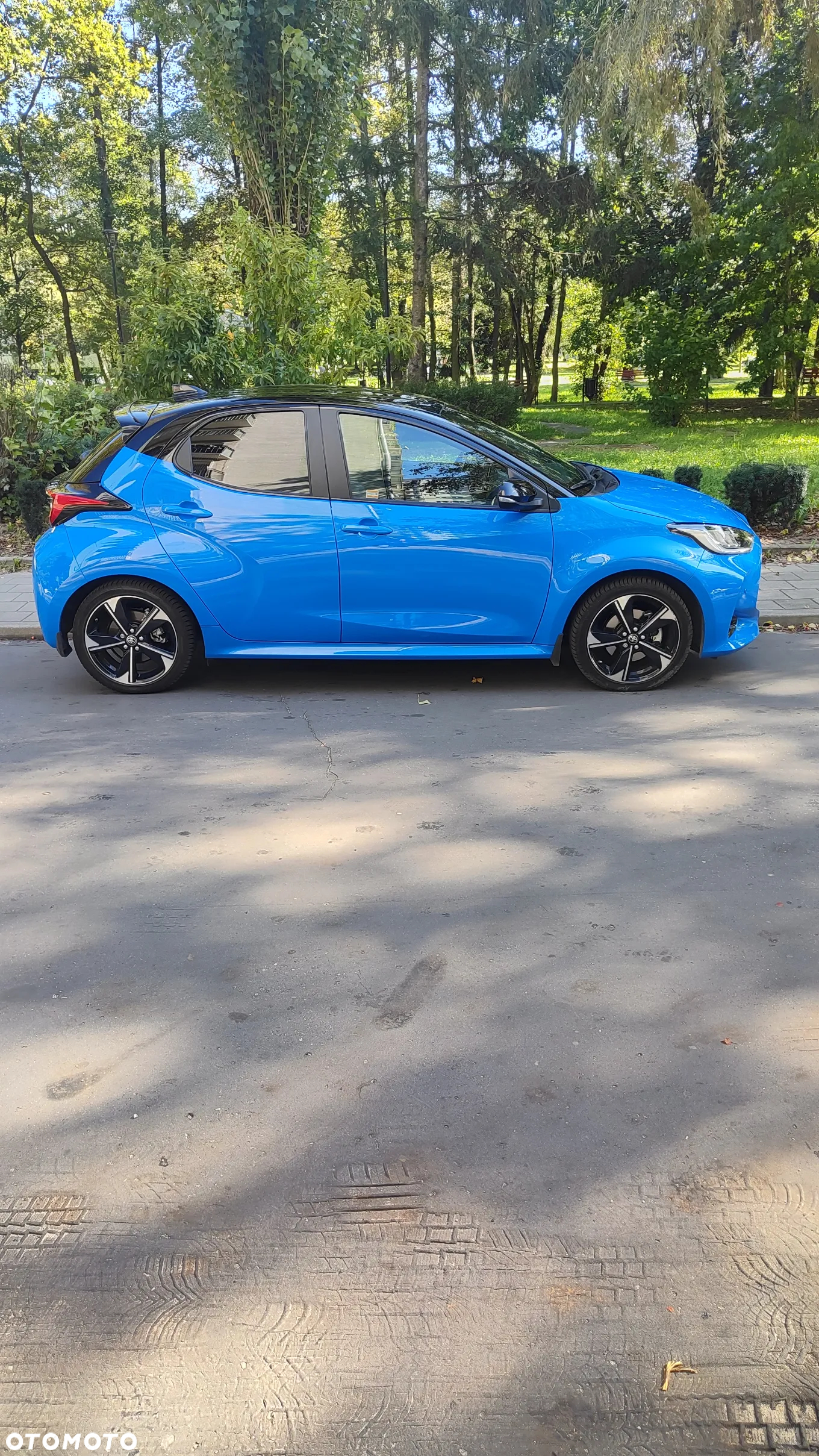 Toyota Yaris Hybrid 1.5 Premiere Edition - 4