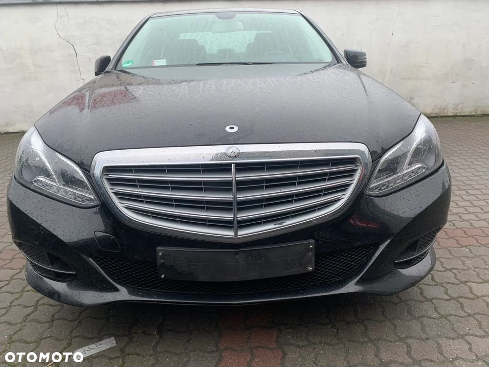 Mercedes-Benz Klasa E 200 CDI DPF BlueEFFICIENCY Automatik - 1