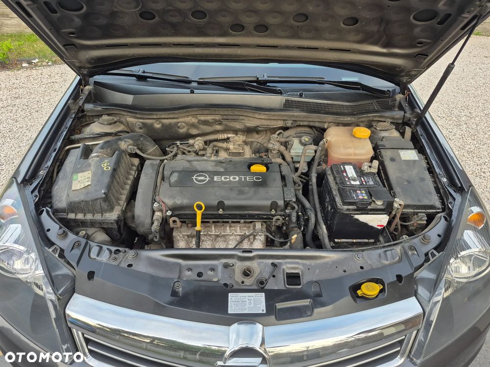 Opel Astra 1.6 - 17