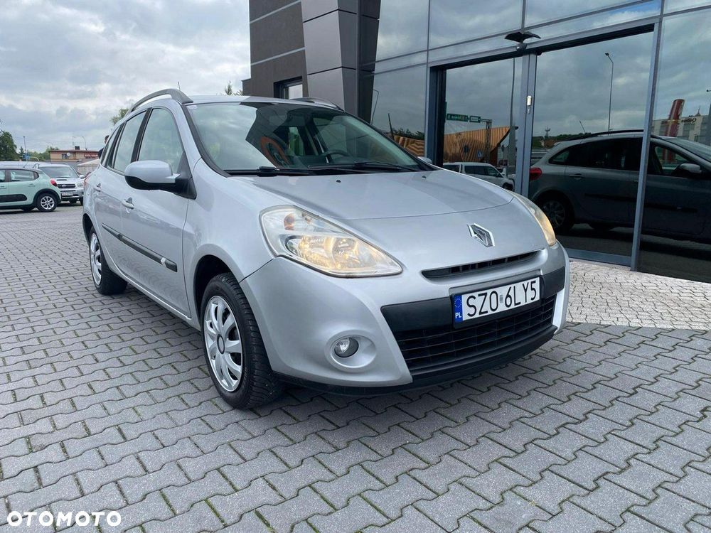 Renault Clio 1.2 16V 75 GPS - 8
