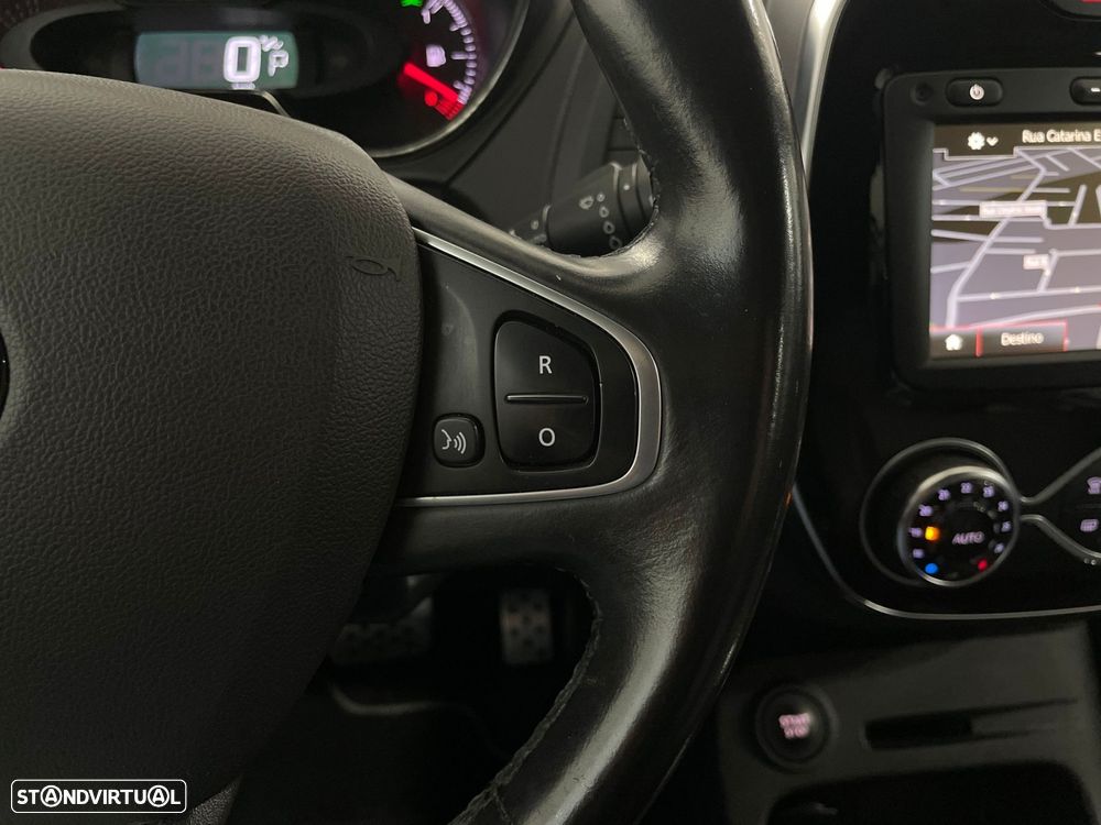Renault Captur 1.5 dCi Exclusive EDC - 35