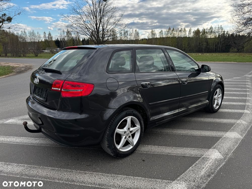 Audi A3 Sportback 1.6 Ambiente - 7