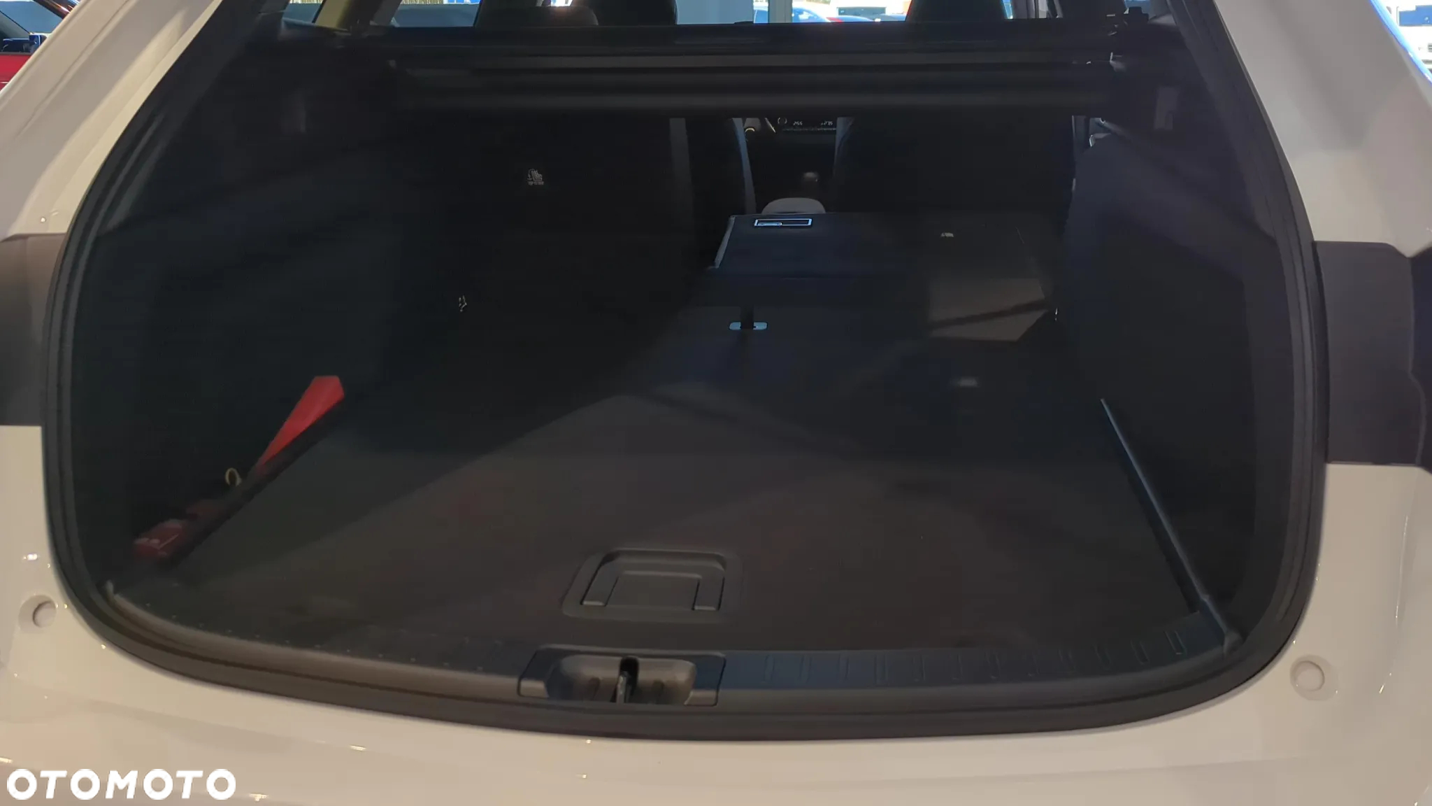 Suzuki Swace 1.8 Hybrid Premium Plus CVT - 29