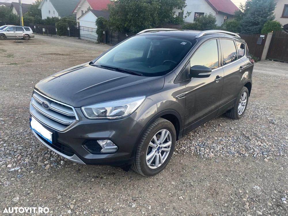 Ford Kuga - 8
