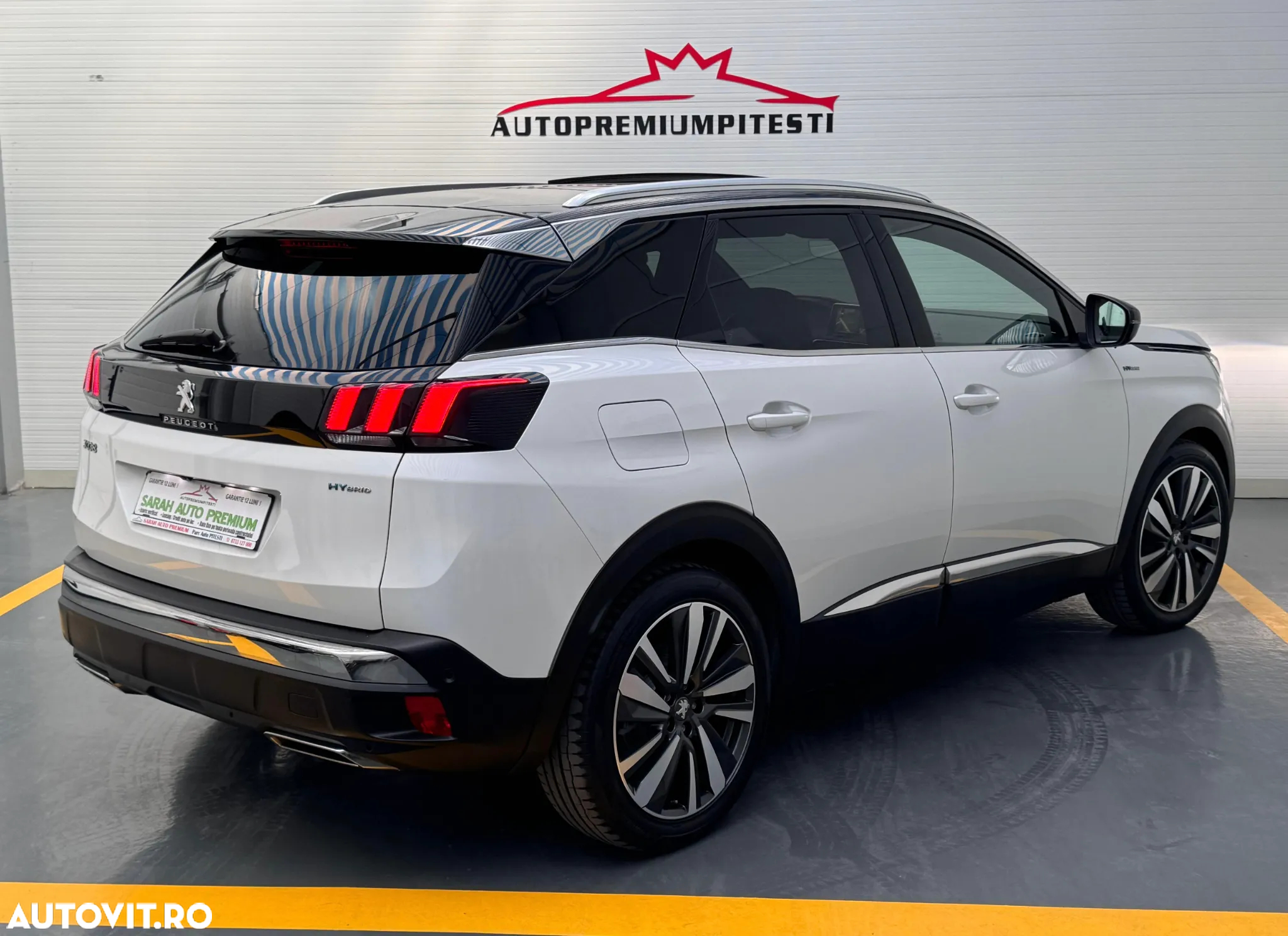 Peugeot 3008 Plug-In Hybrid 225 e-EAT8 GT - 13