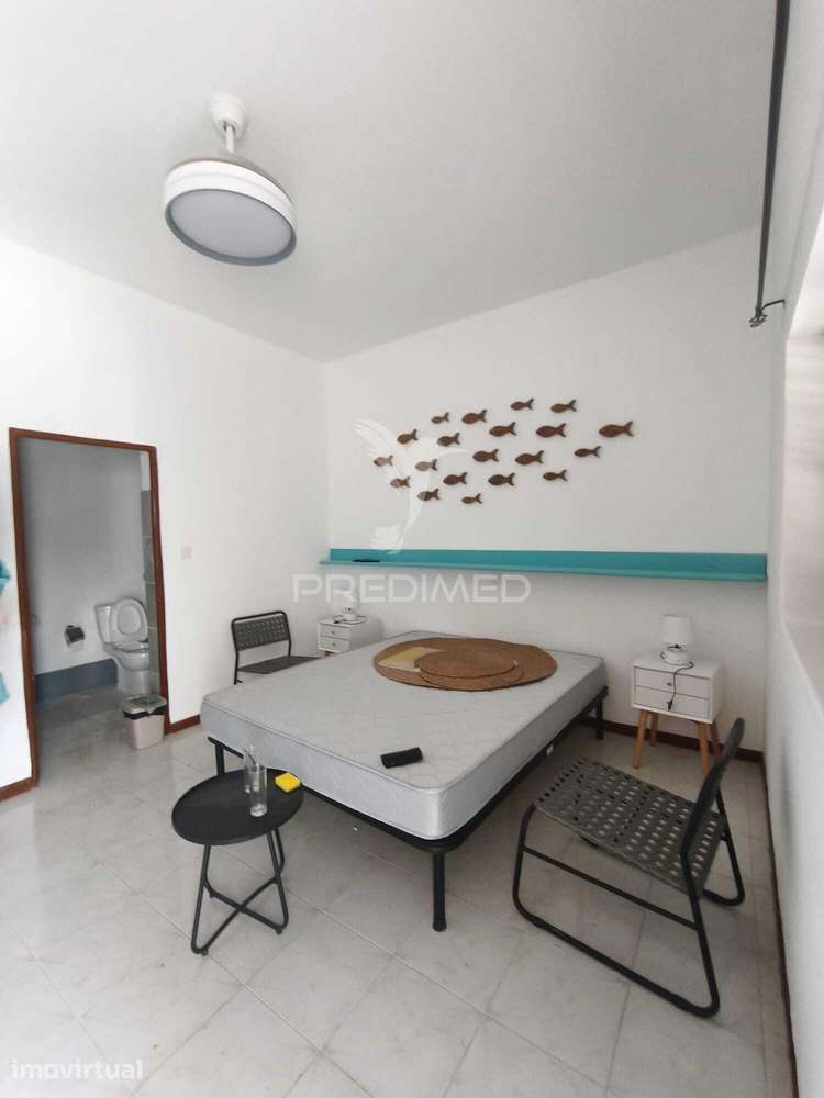 Moradia T7 com 2 Apartamentos T0 a 50 Metros da Praia | Santa Maria... - Grande imagem: 4/25