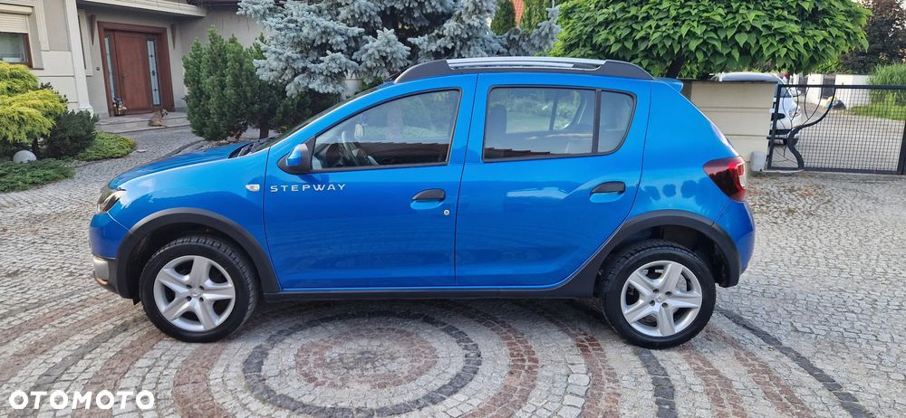 Dacia Sandero TCe 90 Laureate - 6