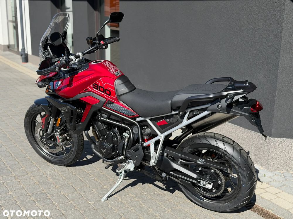 Triumph Tiger - 12