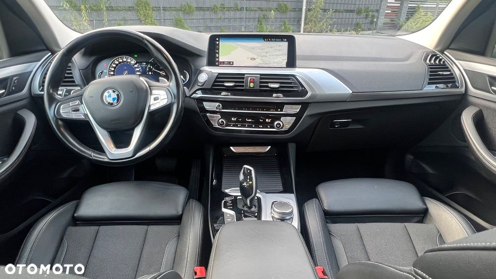 BMW X3 xDrive25d sport - 25