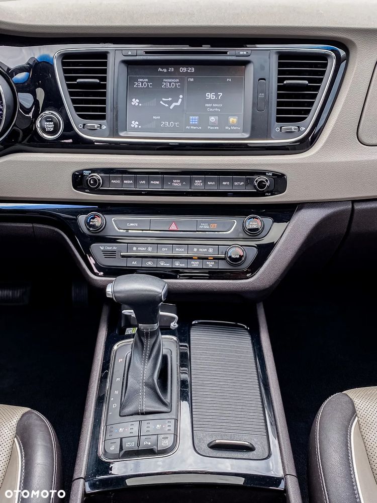 Chrysler Pacifica - 23