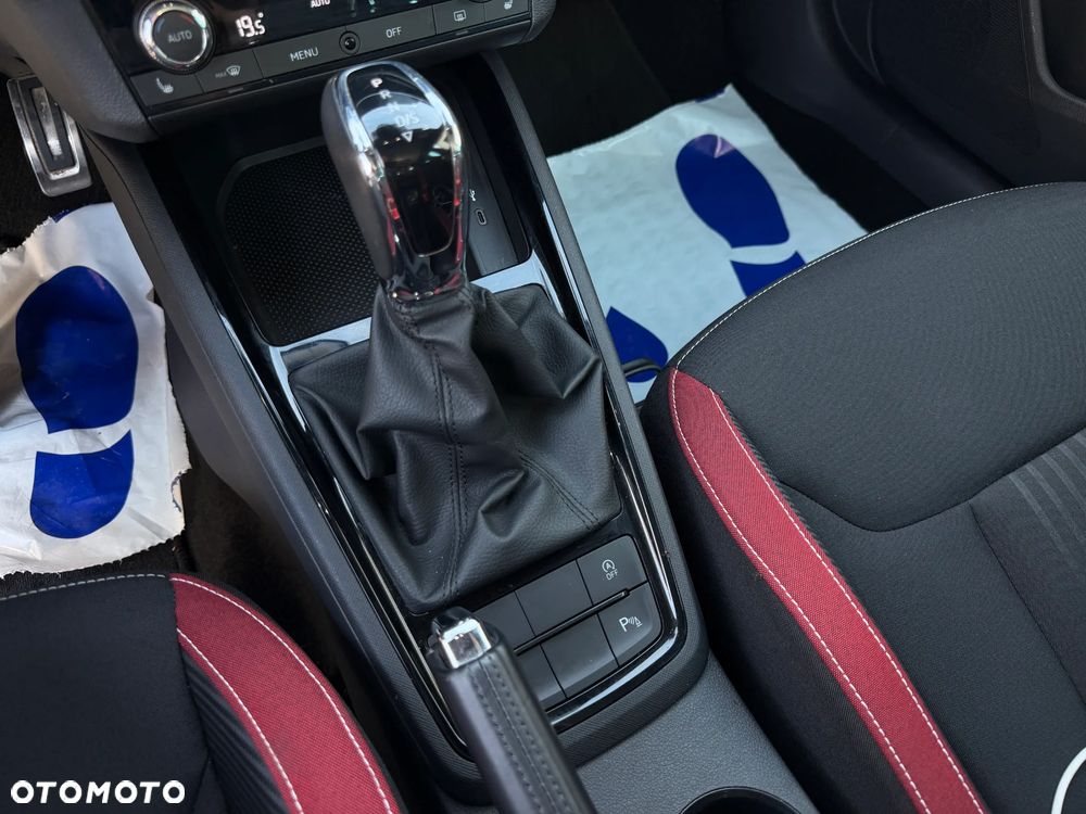Skoda Kamiq 1.5 TSI Monte Carlo DSG - 23