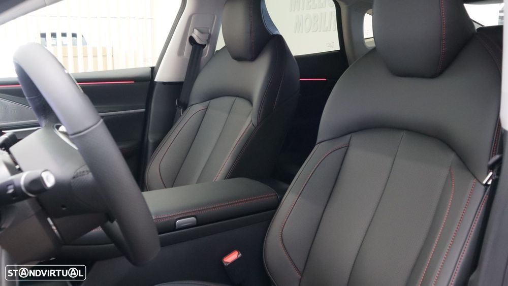 Xpeng P7i 86.2 kWh Long Range - 8