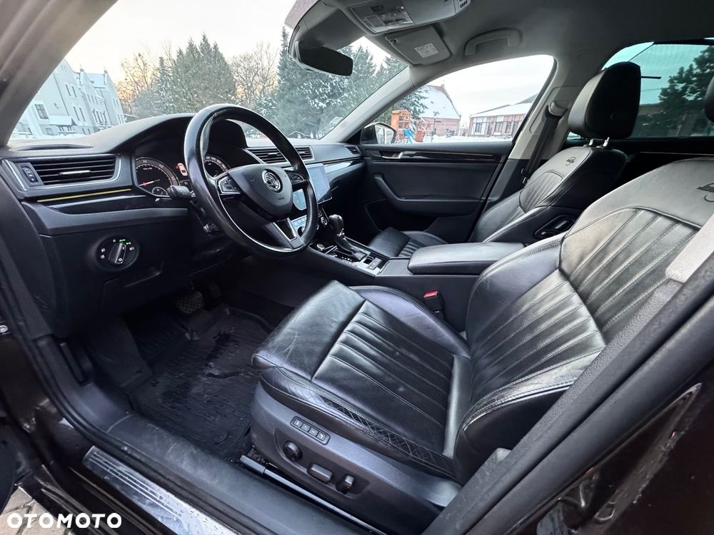 Skoda Superb 2.0 TDI 4x4 L&K DSG - 5