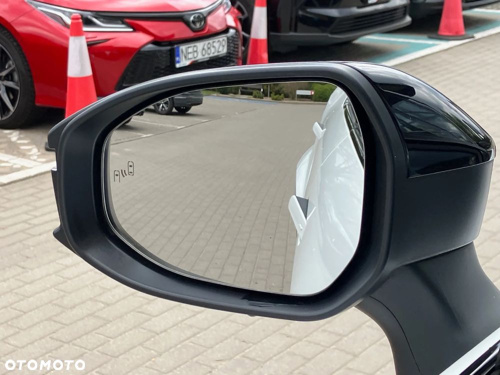 Toyota C-HR 2.0 PHEV Dynamic Force Executive - 16