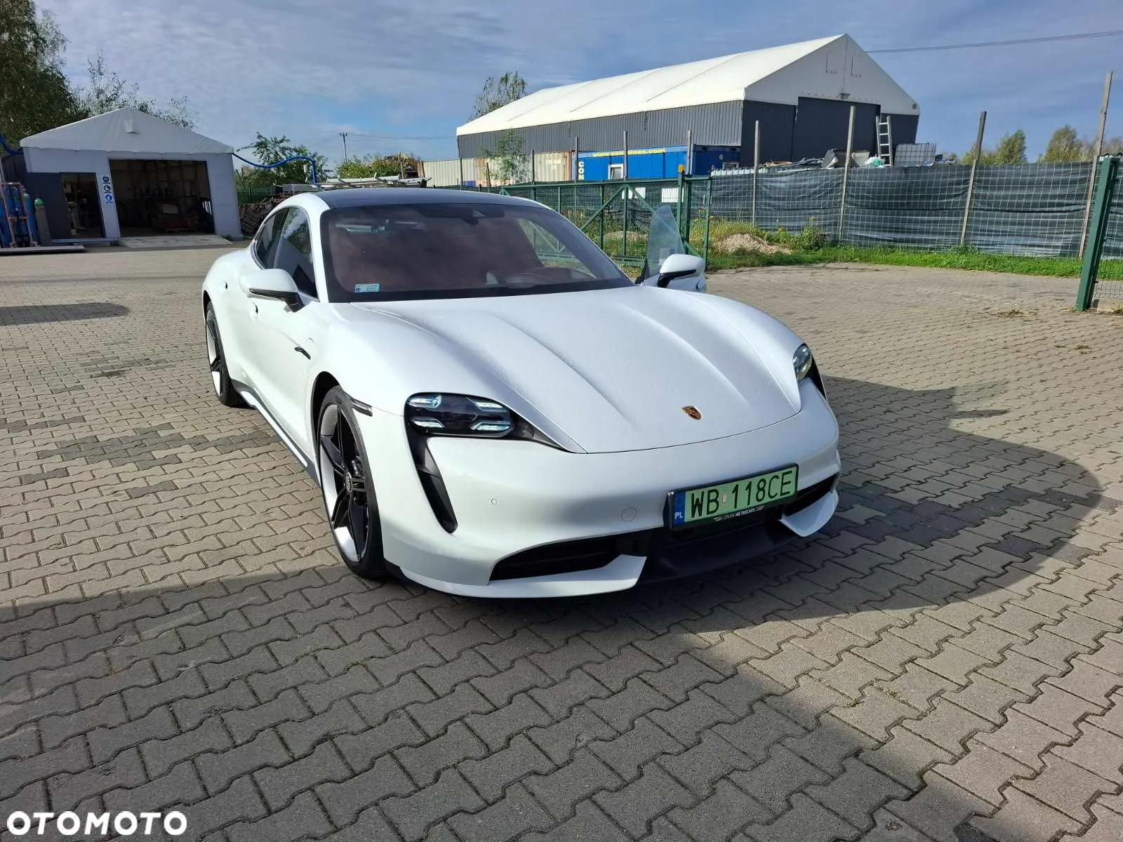 Porsche Taycan GTS - 14
