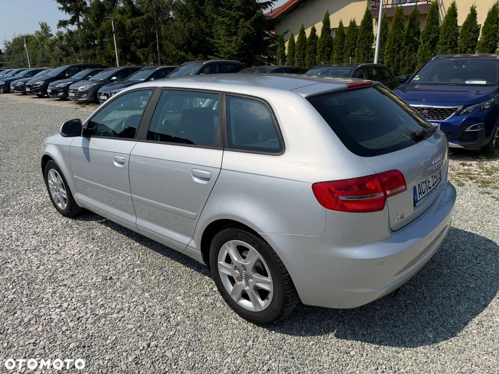 Audi A3 Sportback 1.6 Attraction - 17