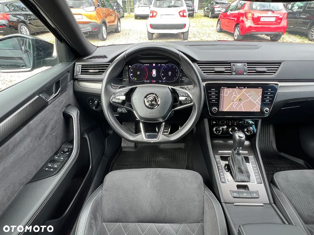 Skoda Superb 2.0 TDI 4x4 DSG Sportline - 17