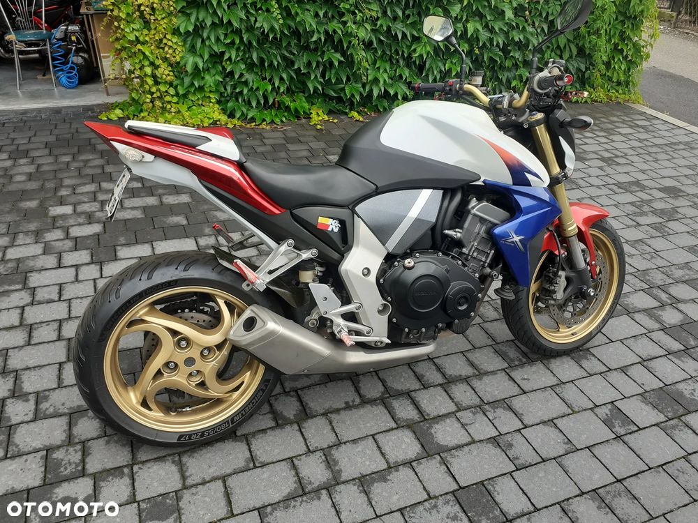 Honda CB - 30