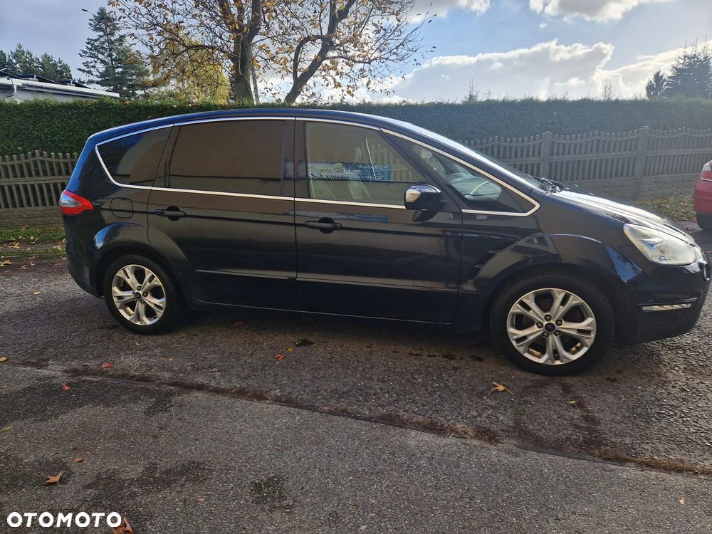 Ford S-Max - 10