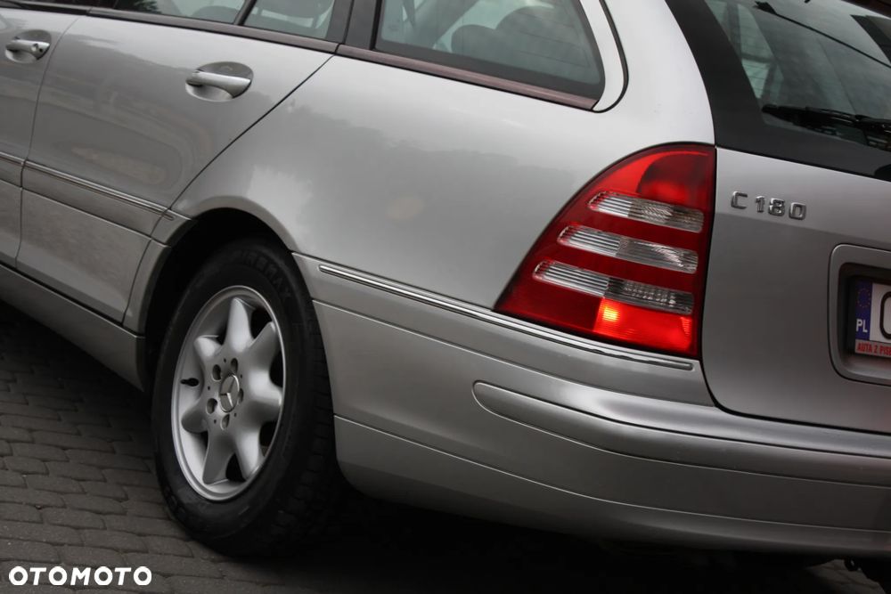 Mercedes-Benz Klasa C 180 T Kompressor Automatik Elegance - 14
