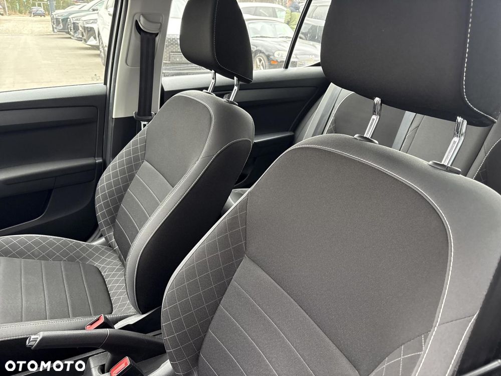 Skoda Fabia 1.0 Ambition - 11