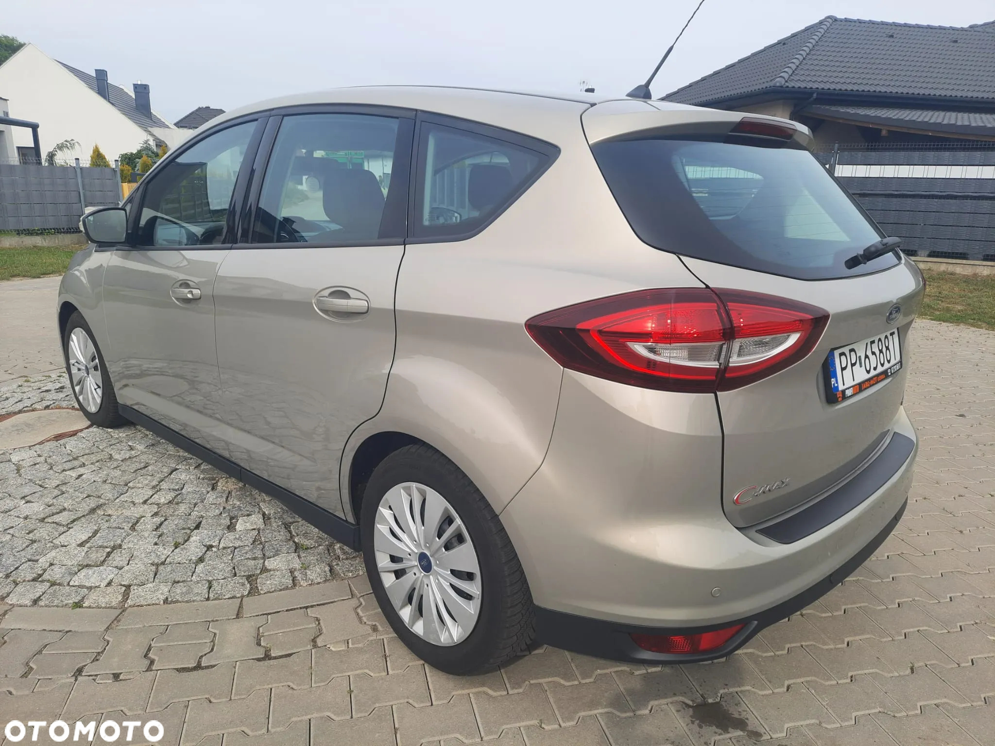 Ford C-MAX 1.0 EcoBoost Titanium ASS - 8