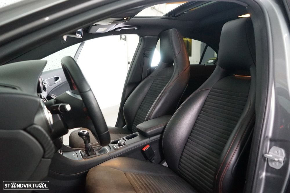 Mercedes-Benz A 180 d AMG Line - 16