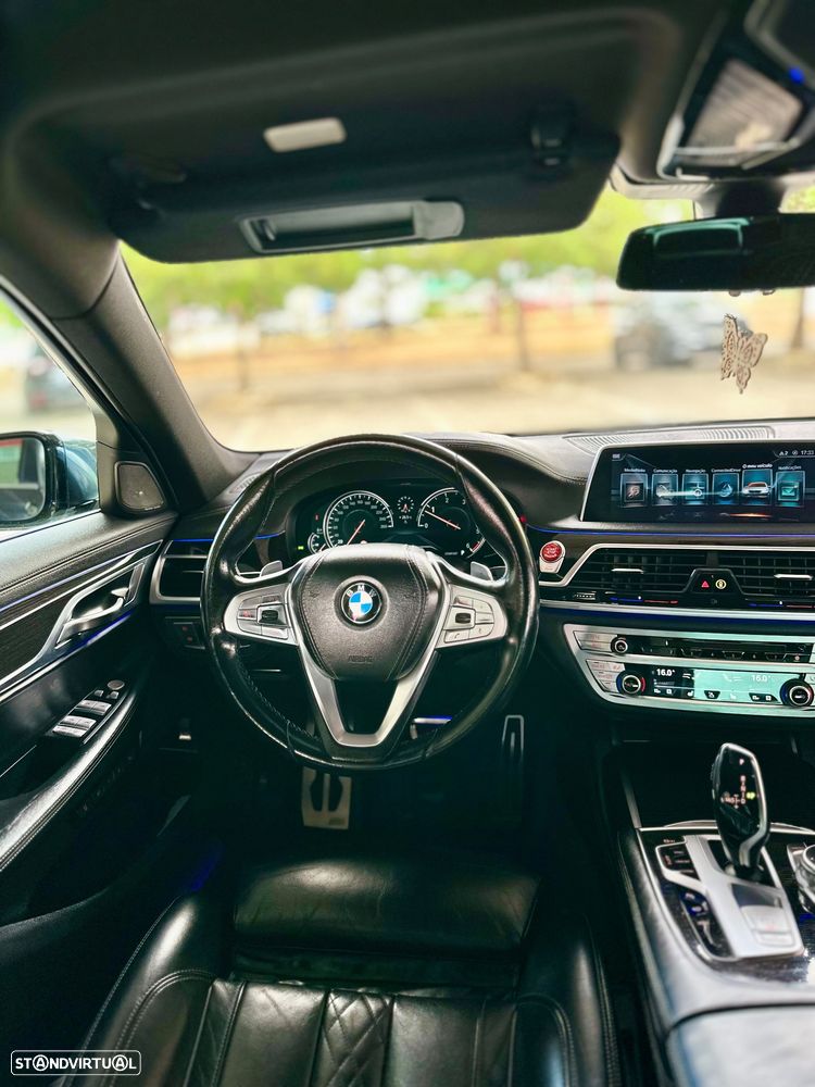 BMW 730 Ld Pack M - 9