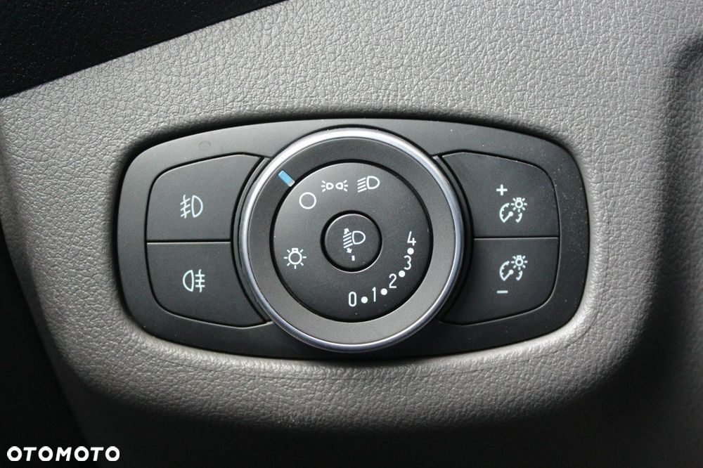 Ford Transit Connect - 23