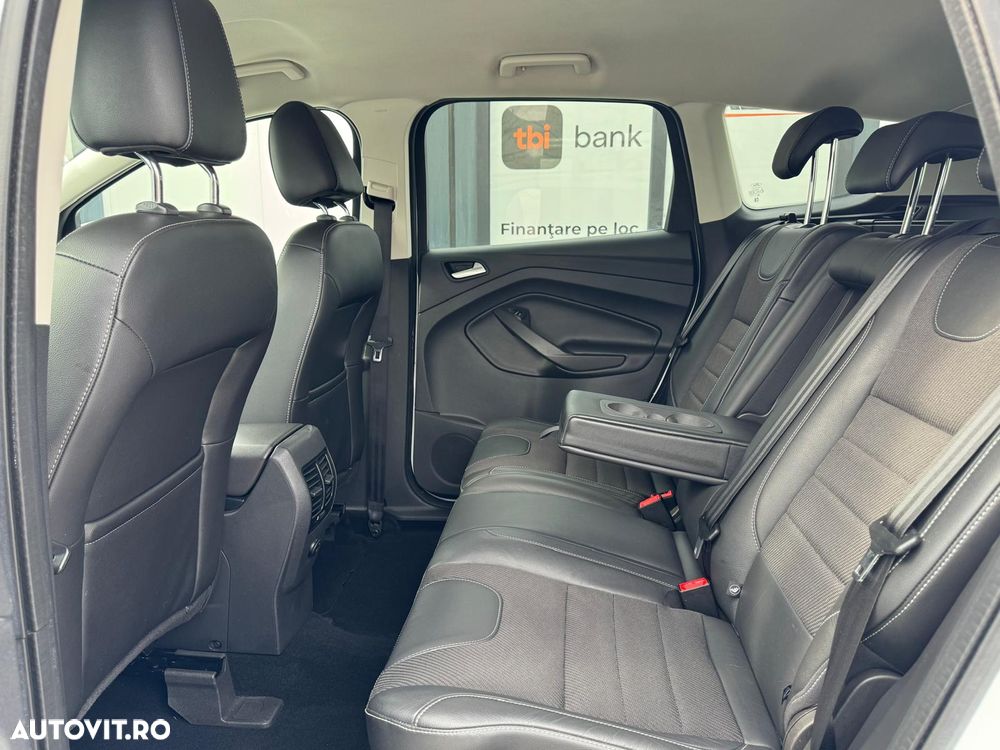 Ford Kuga 1.6 EcoBoost 2x4 Titanium - 15