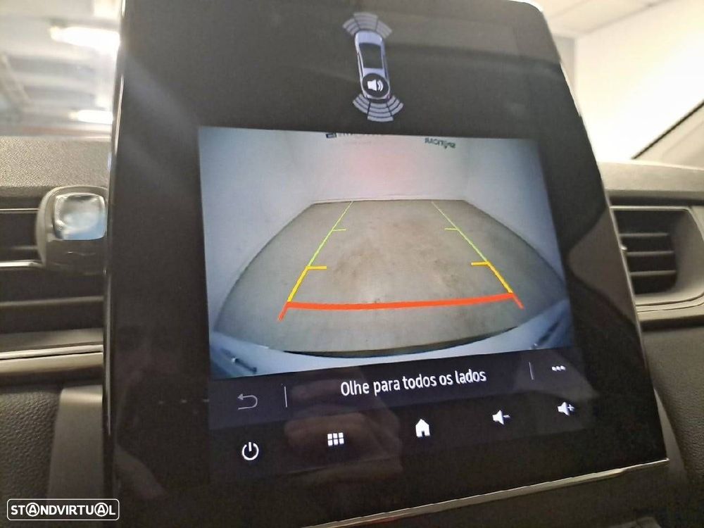 Renault Captur 1.3 TCe Exclusive EDC - 26