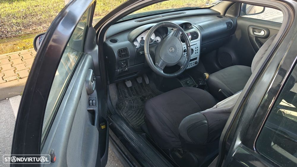 Opel Corsa 1.4 Twinport Cosmo - 10