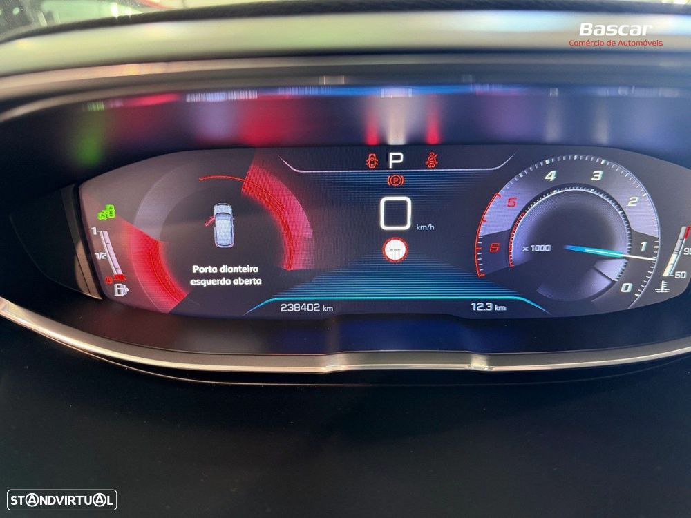 Peugeot 3008 1.6 BlueHDi GT Line EAT6 - 18