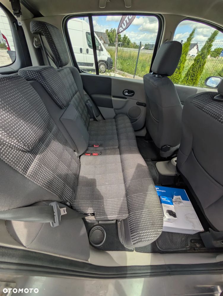 Renault Modus 1.6 16V Privilege - 19