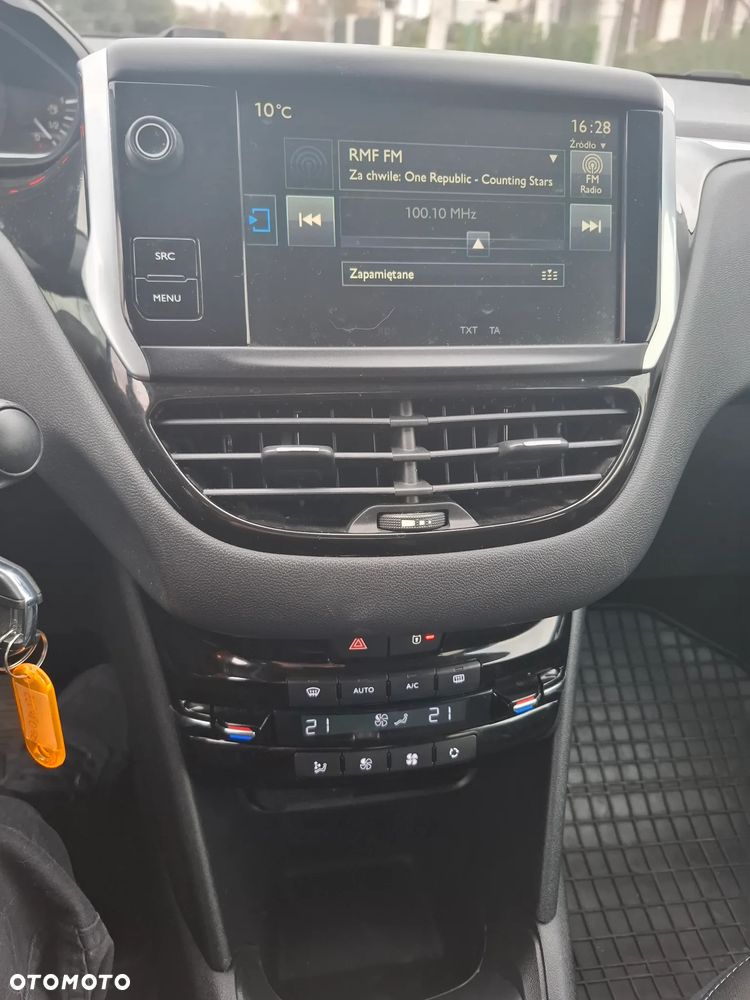 Peugeot 208 1.2 PureTech Access - 7