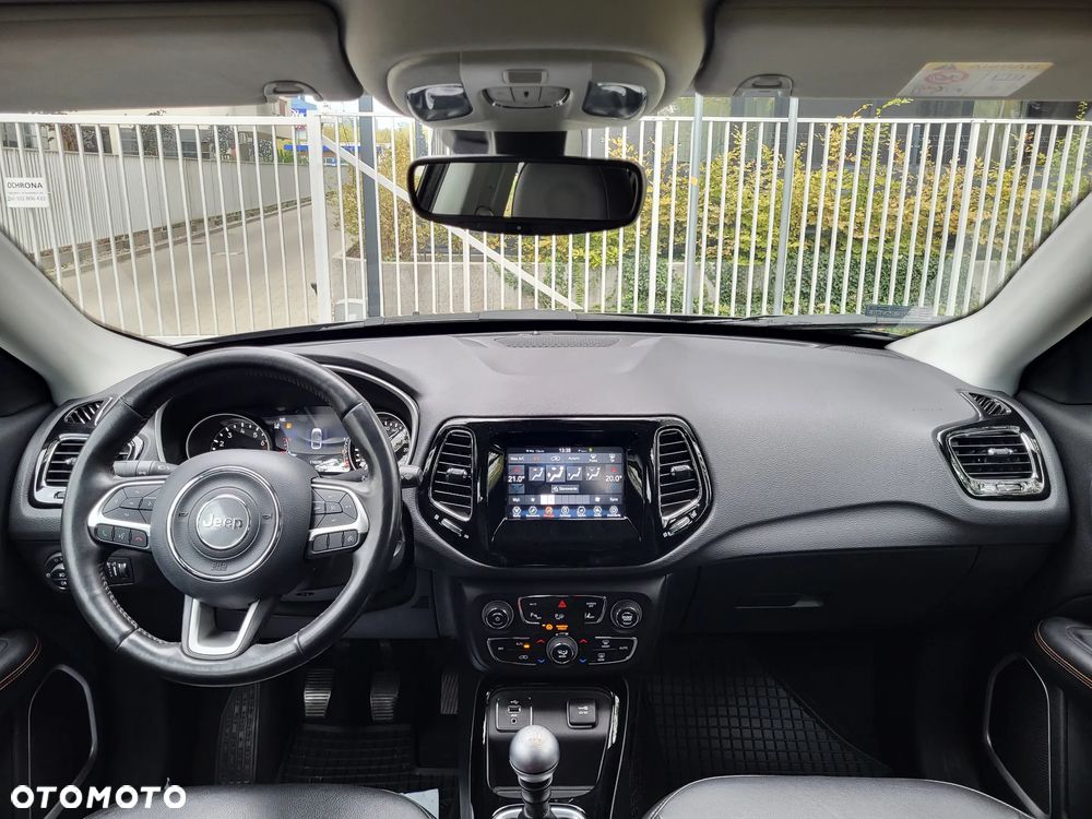 Jeep Compass 1.4 TMair Limited FWD S&S - 10