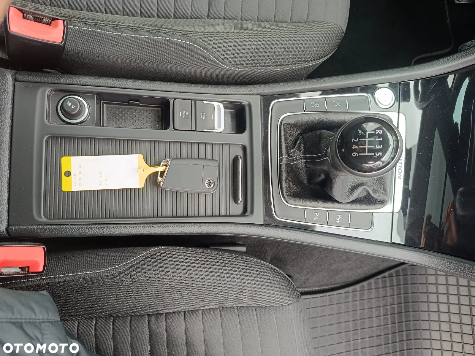 Volkswagen Golf VII 2.0 TDI BMT 4Mot Highline - 26