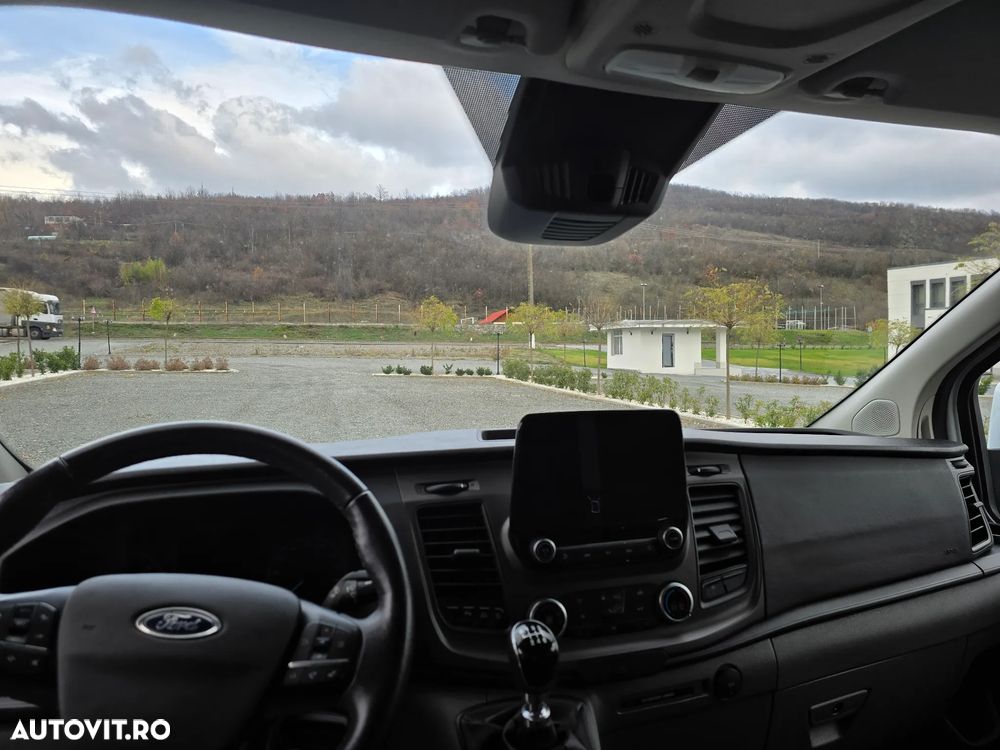 Ford Transit Custom - 11