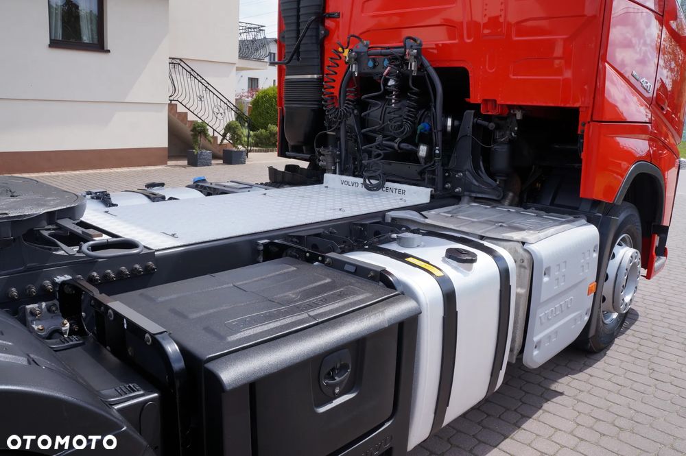 Volvo FH 4 EURO 6 GLOBETROTTER PRZEBIEG 161 TYS KM ZŁOTY KONTRAKT - 9