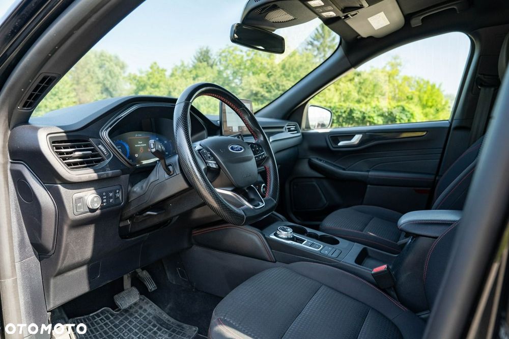 Ford Kuga - 17