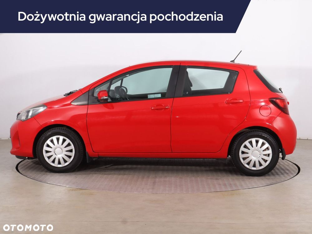 Toyota Yaris - 4