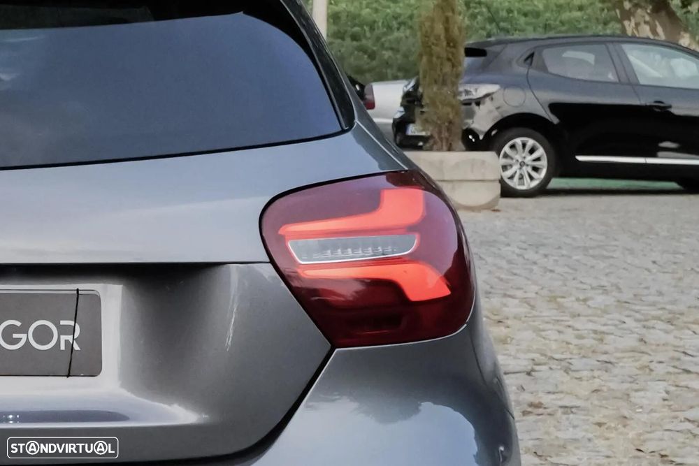 Mercedes-Benz A 180 d AMG Line - 9