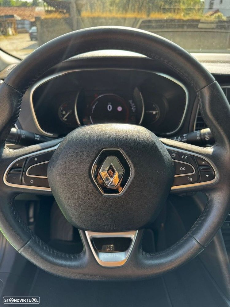 Renault Mégane Sport Tourer 1.5 Blue dCi Zen - 12