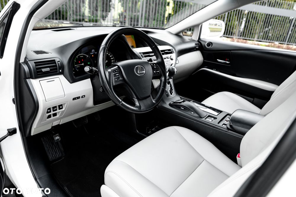 Lexus RX - 17