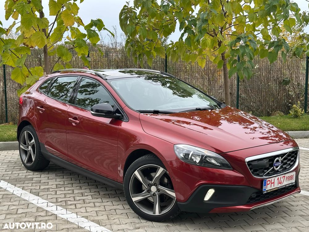 Volvo V40 Cross Country D2 Powershift Ocean Race - 1