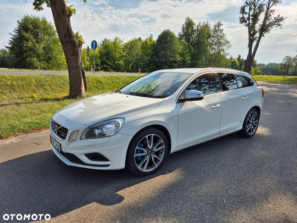 Volvo V60 D3 R-Design - 7