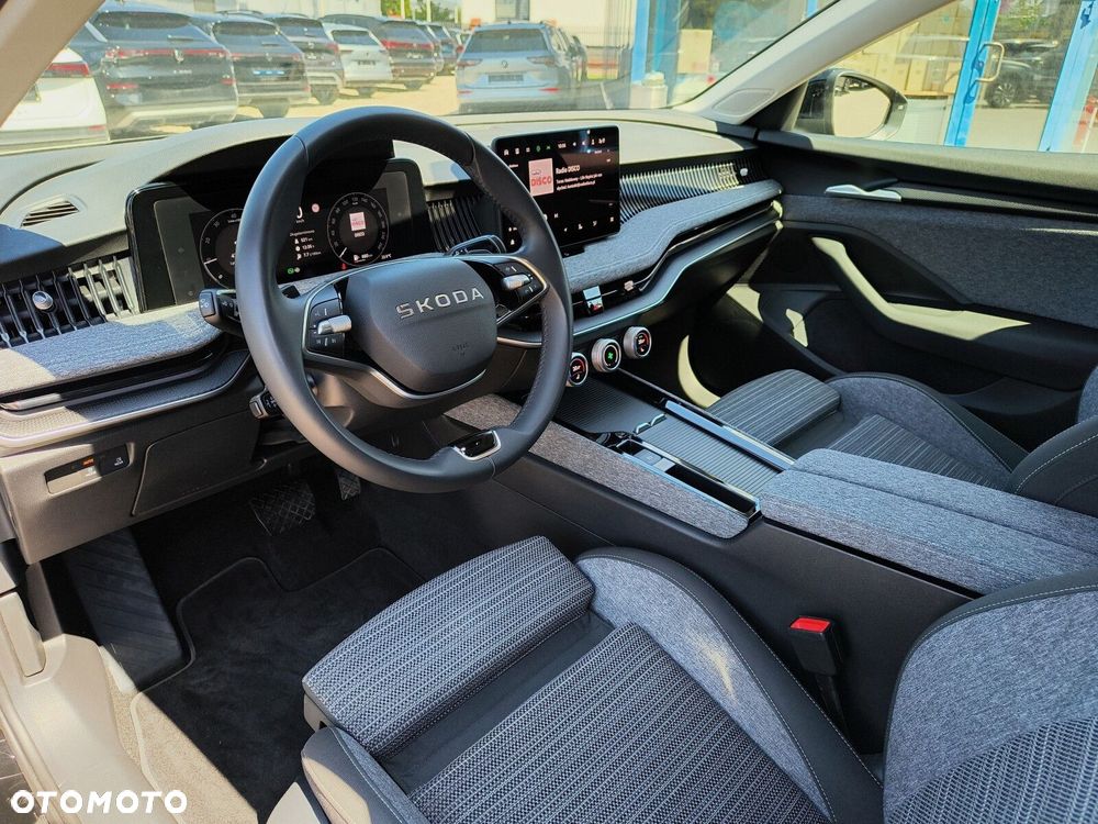Skoda Superb 2.0 TSI Selection DSG - 15