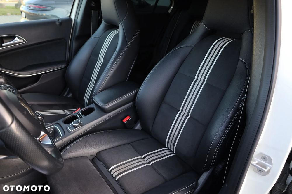 Mercedes-Benz Klasa A 180 (BlueEFFICIENCY) AMG Sport - 19