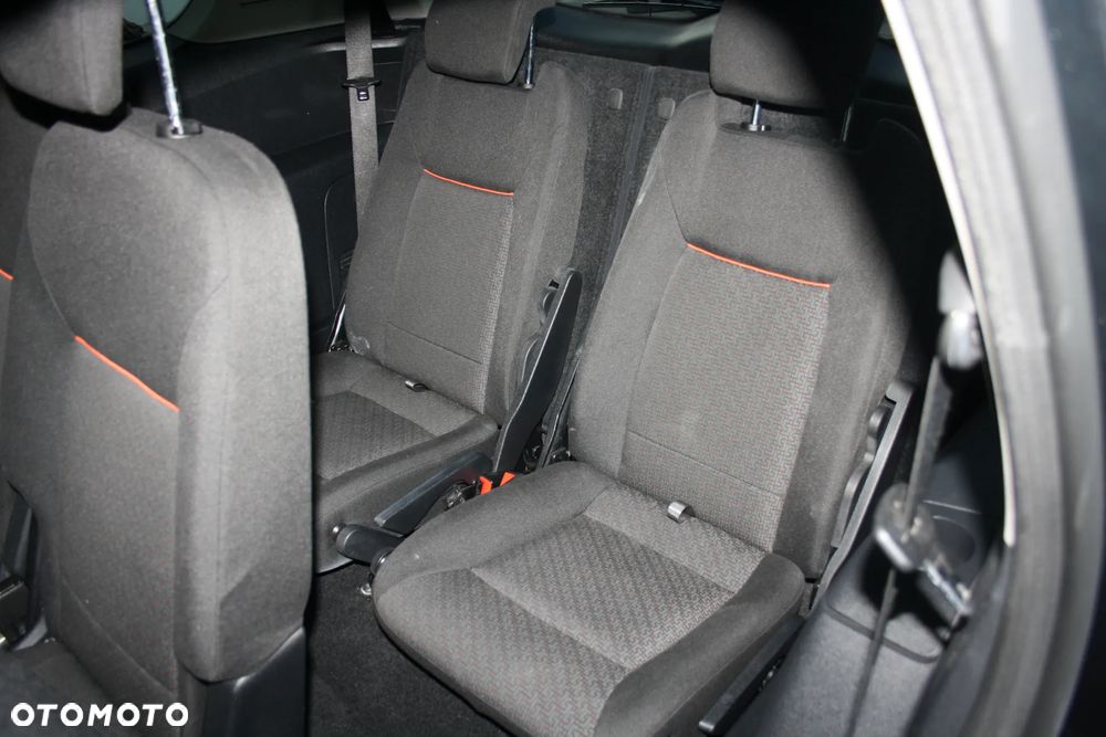 Ford S-Max 2.0 TDCi DPF Titanium - 15