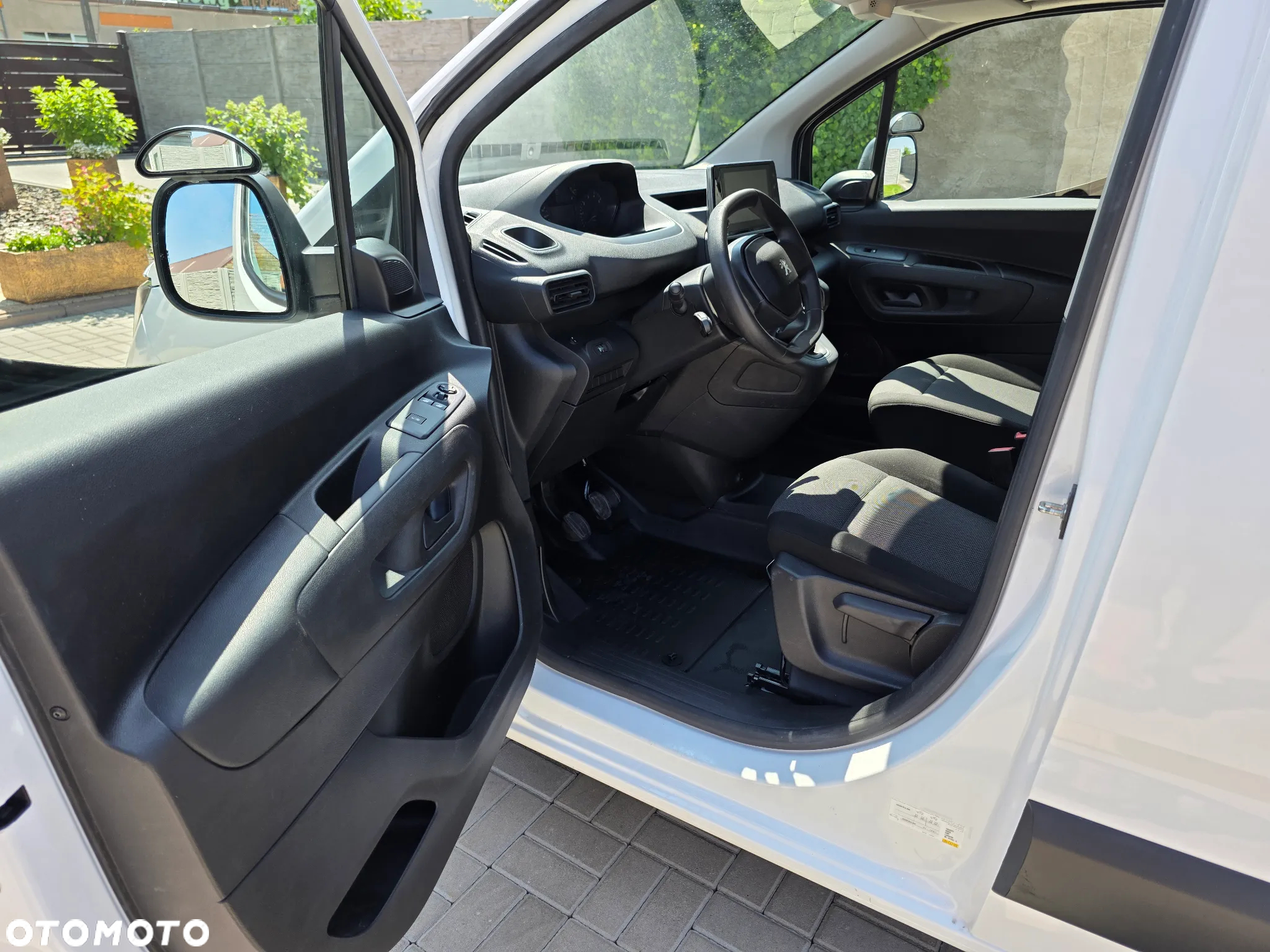 Peugeot Partner IV - 32